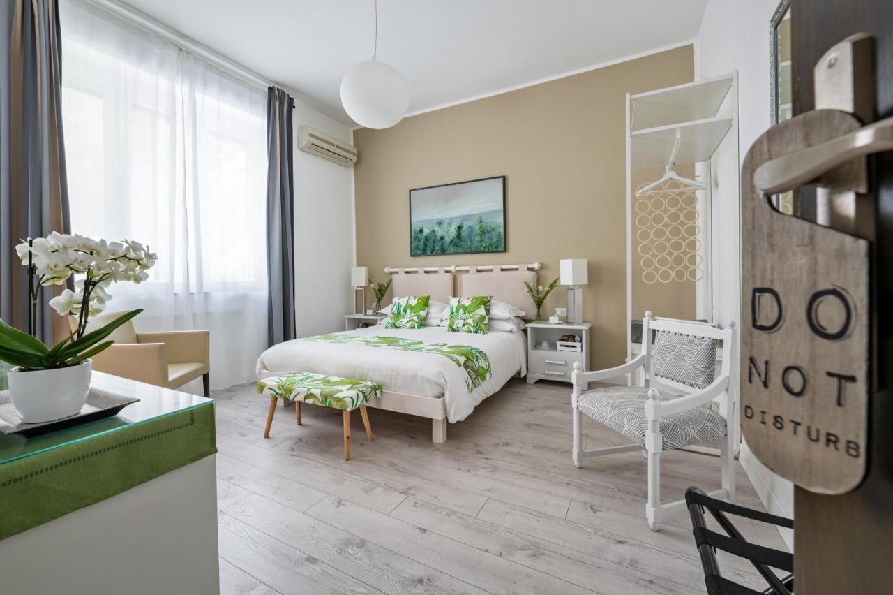 Bed and Breakfast Donnalaura Mesina Exterior foto